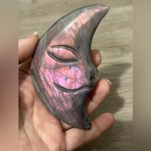 Labradorite moon face